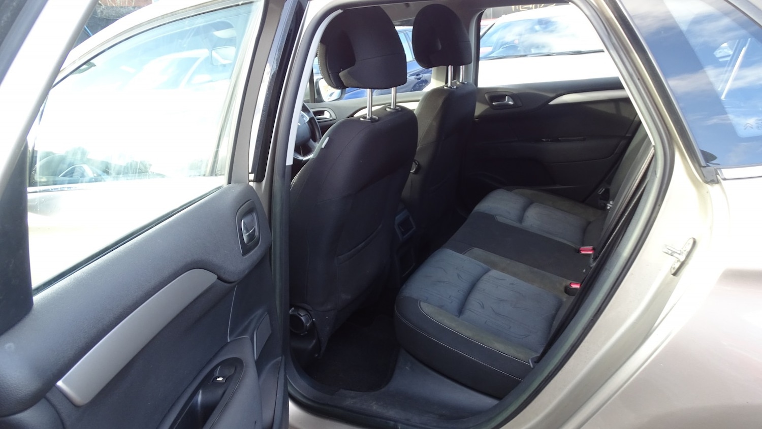 Used Citroen C4 2013 for sale - 77264524: Photo 23