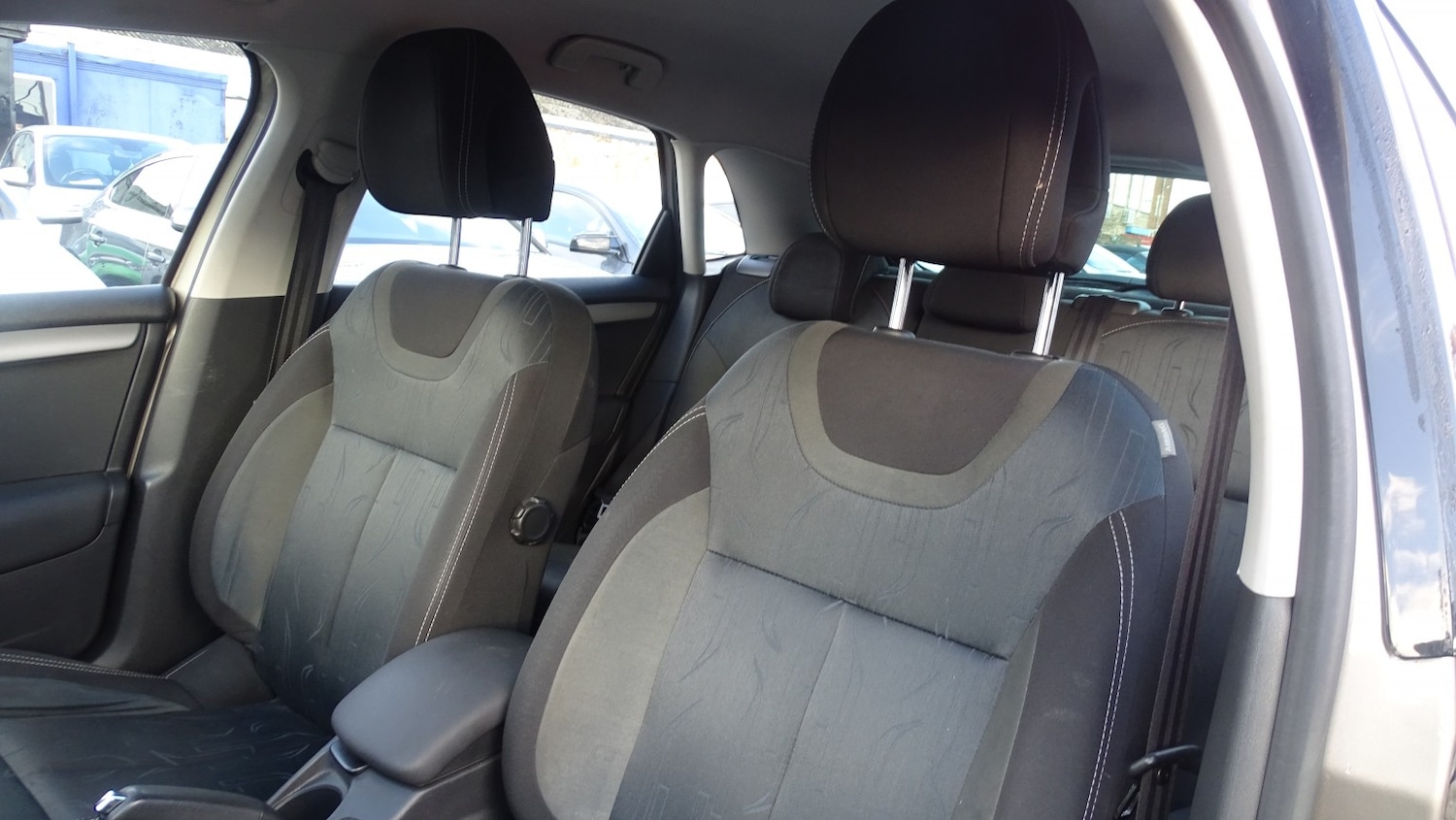 Used Citroen C4 2013 for sale - 77264524: Photo 26