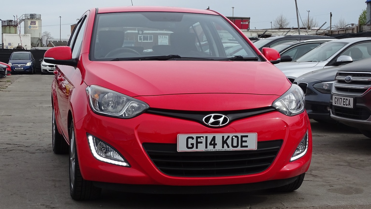 Used Hyundai i20 2014 for sale - 78182918: Photo 2