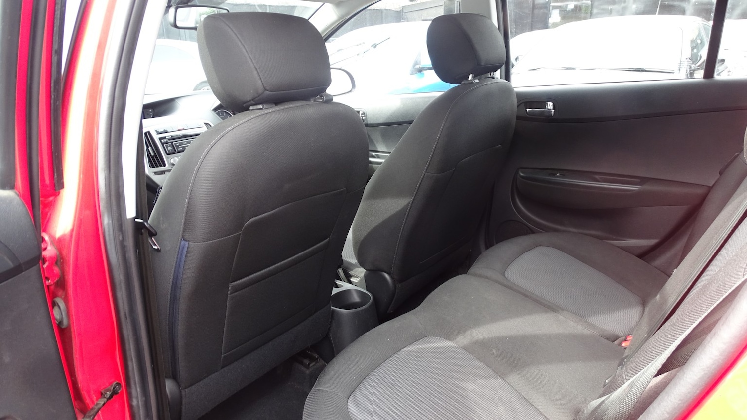 Used Hyundai i20 2014 for sale - 78182918: Photo 26
