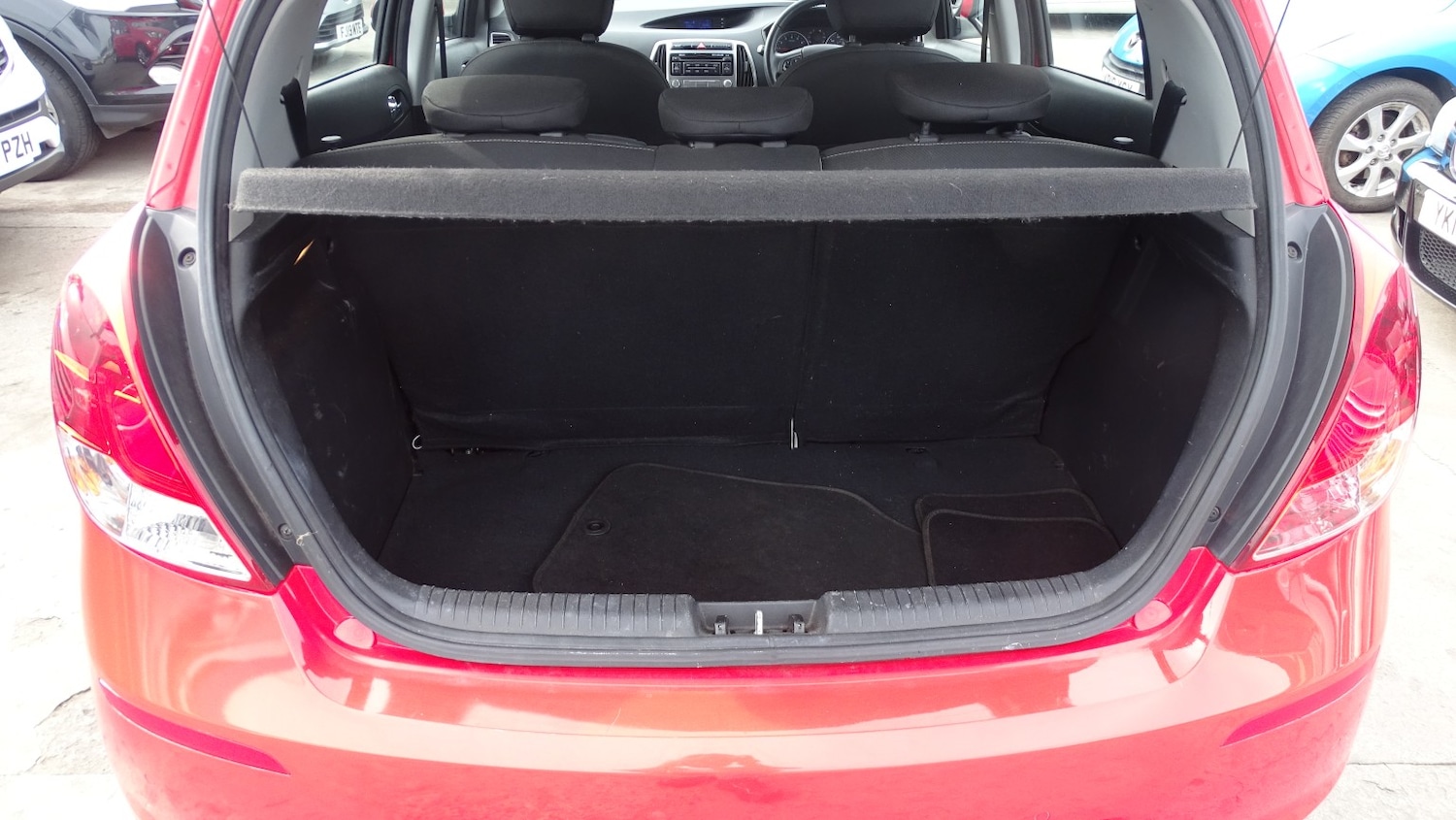 Used Hyundai i20 2014 for sale - 78182918: Photo 42