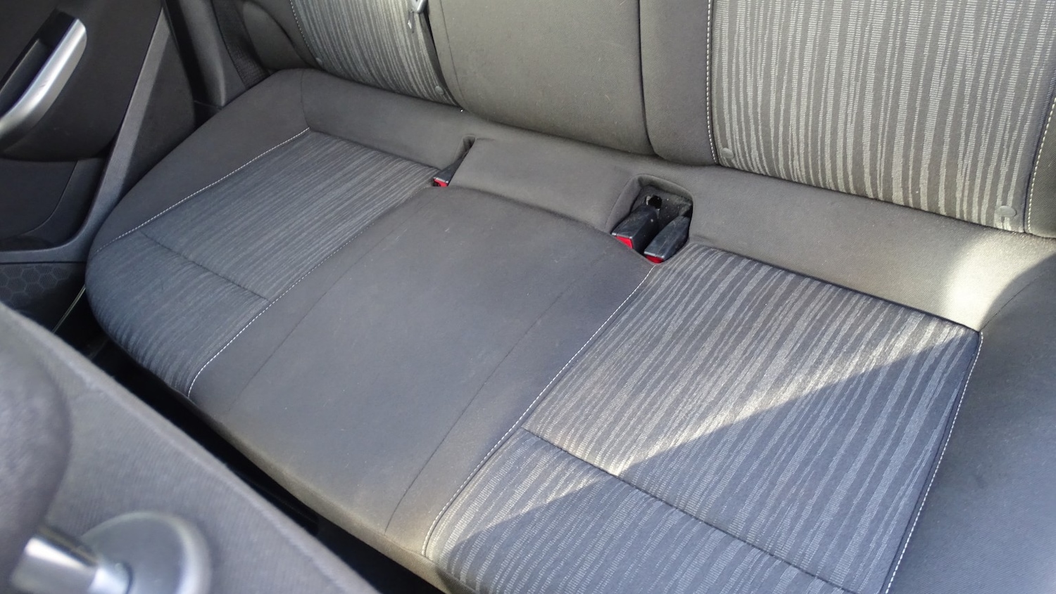 Used Vauxhall Astra 2010 for sale - 78004374: Photo 29