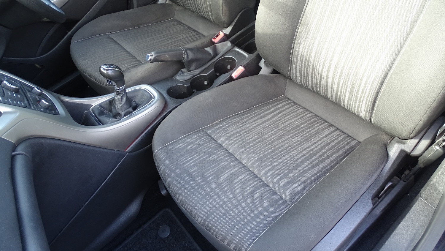 Used Vauxhall Astra 2010 for sale - 78004374: Photo 32