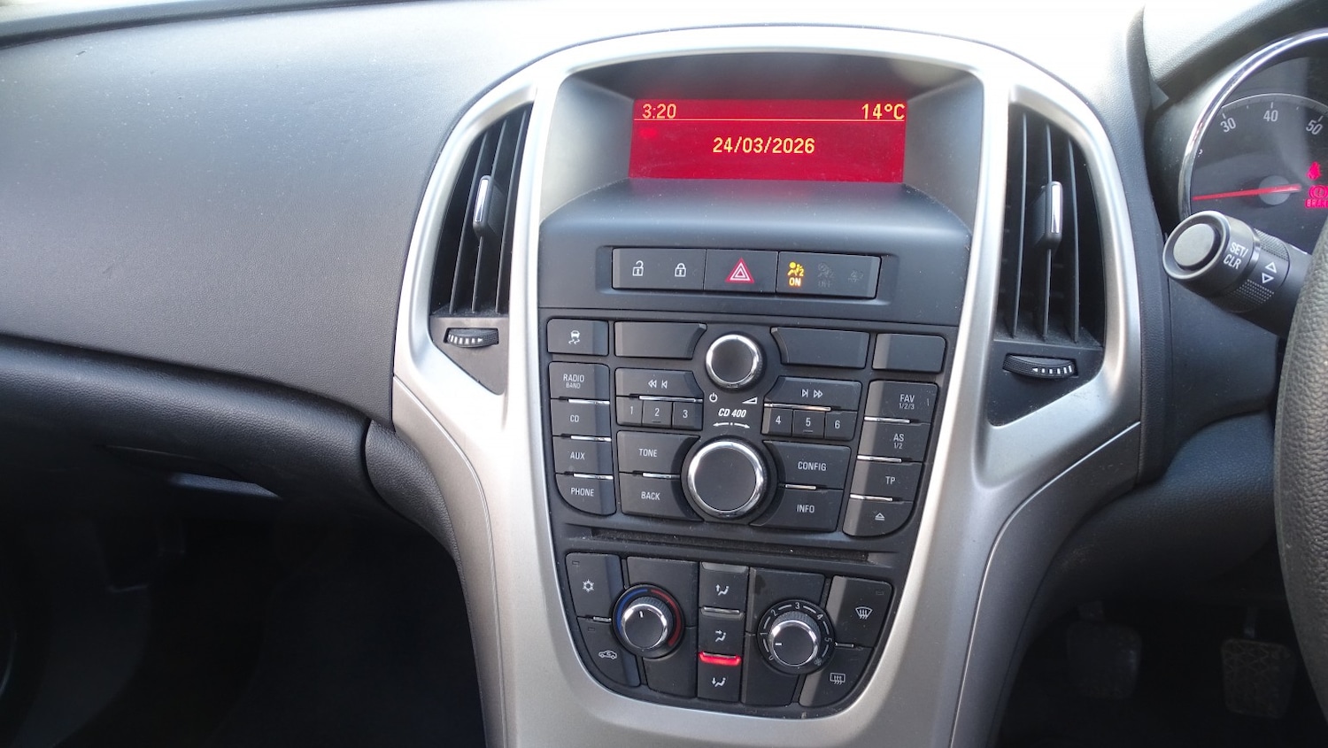 Used Vauxhall Astra 2010 for sale - 78004374: Photo 37