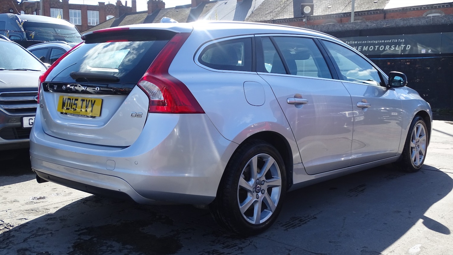 Used Volvo V60 2015 for sale - 78031758: Photo 13