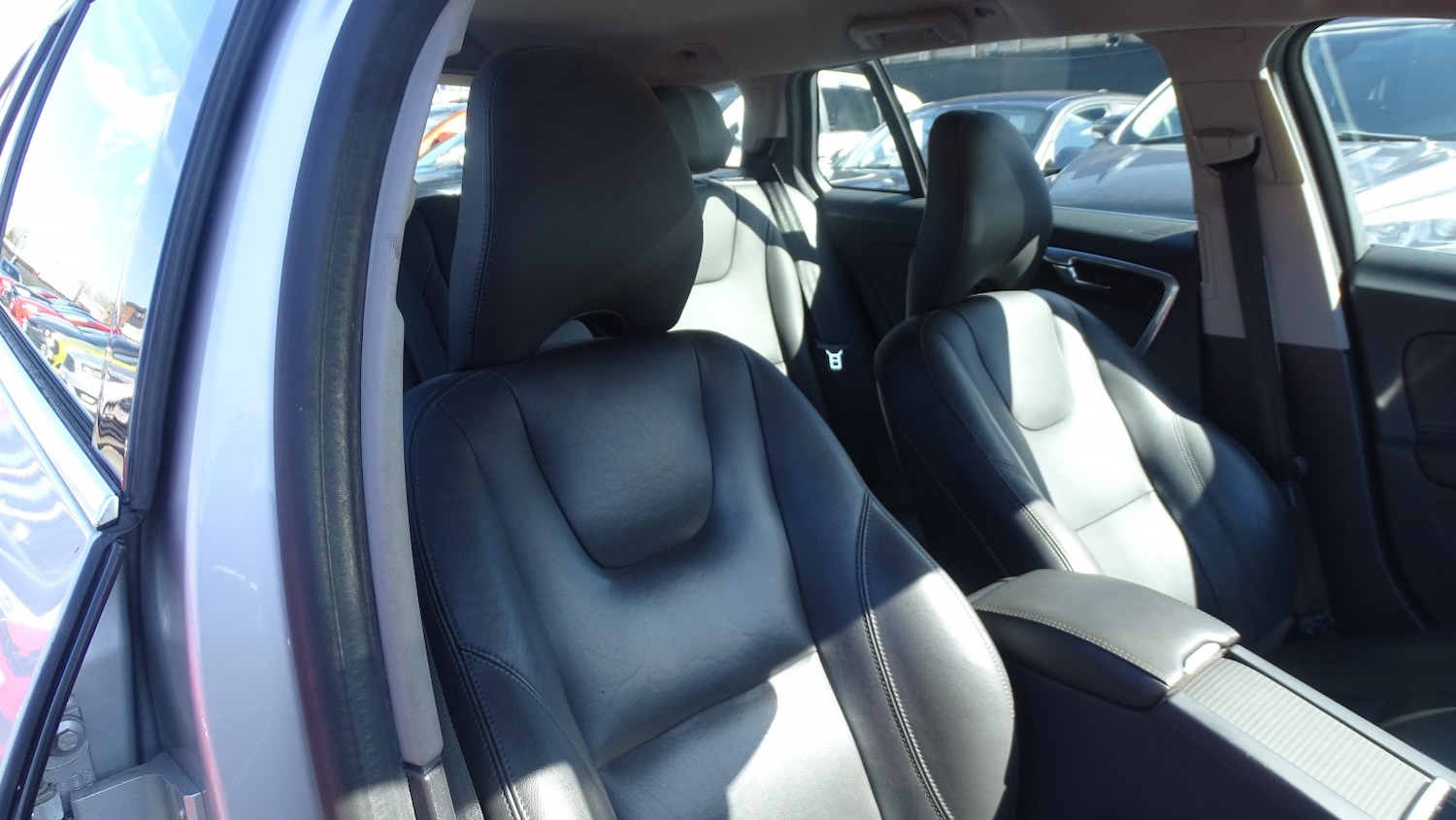 Used Volvo V60 2015 for sale - 78031758: Photo 20