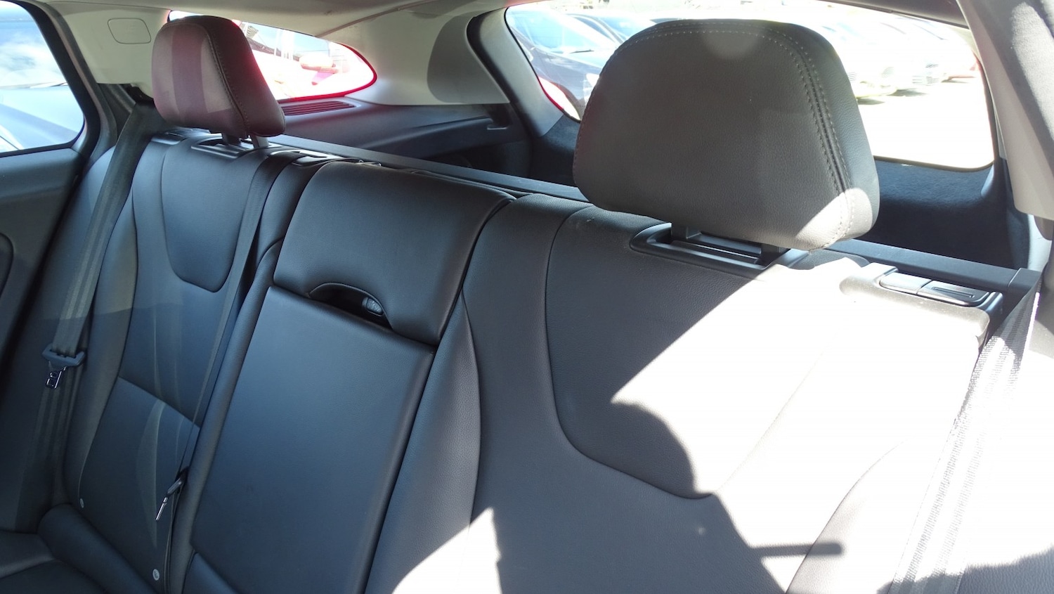 Used Volvo V60 2015 for sale - 78031758: Photo 27