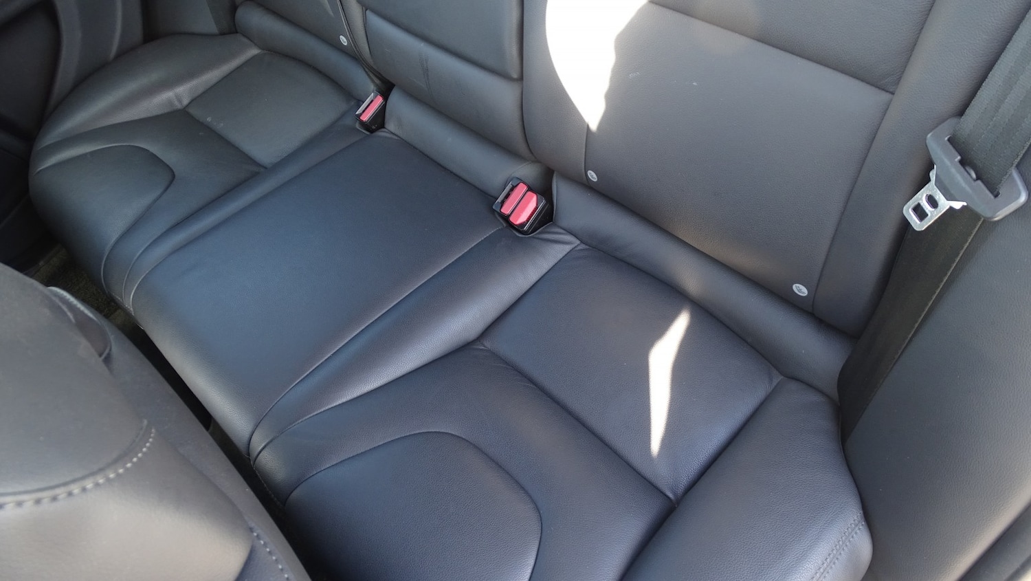 Used Volvo V60 2015 for sale - 78031758: Photo 28