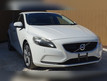 Used Volvo V40 2013 for sale - 78840875: Photo