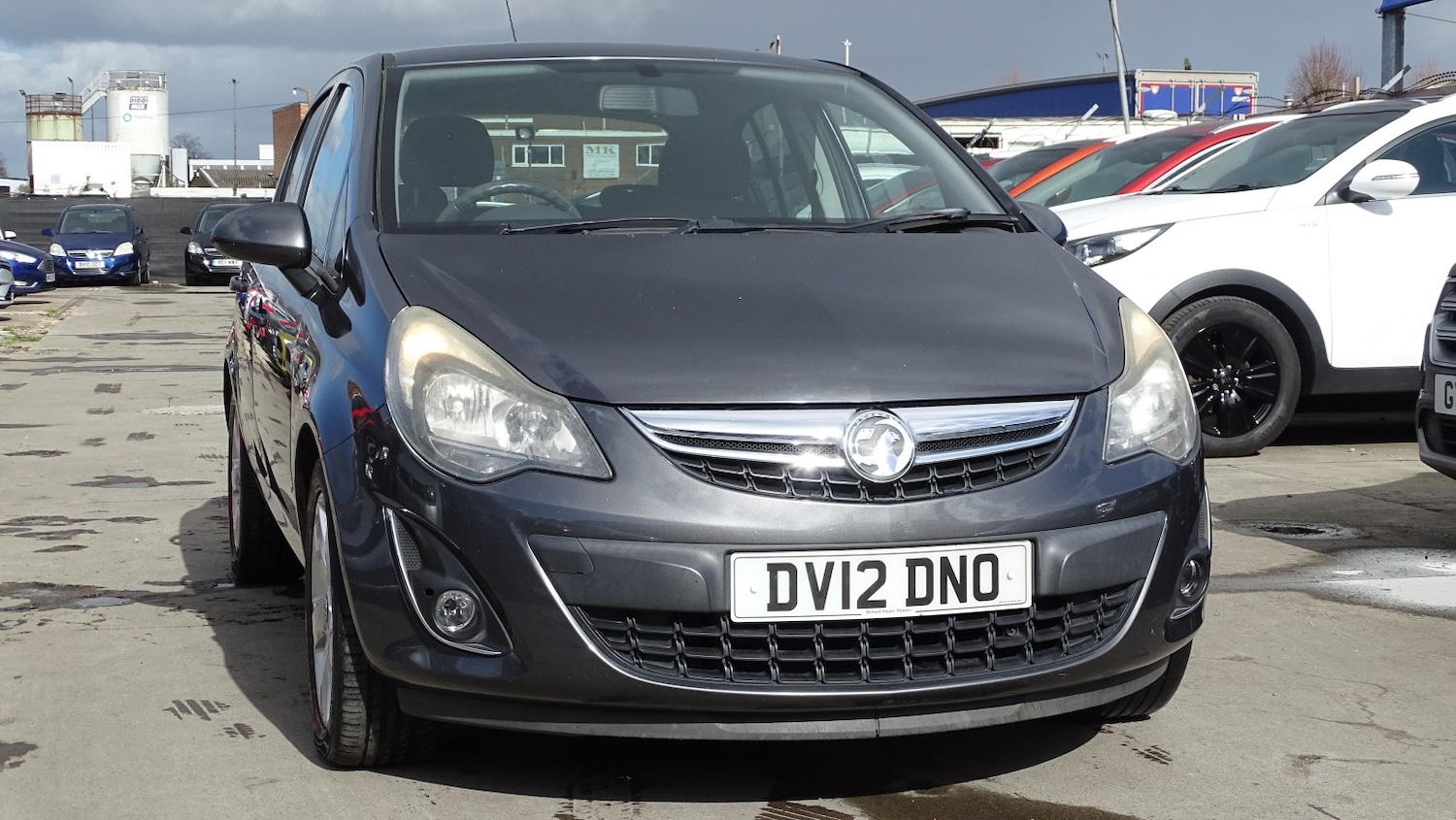 Used Vauxhall Corsa 2012 for sale - 77837019: Photo 2