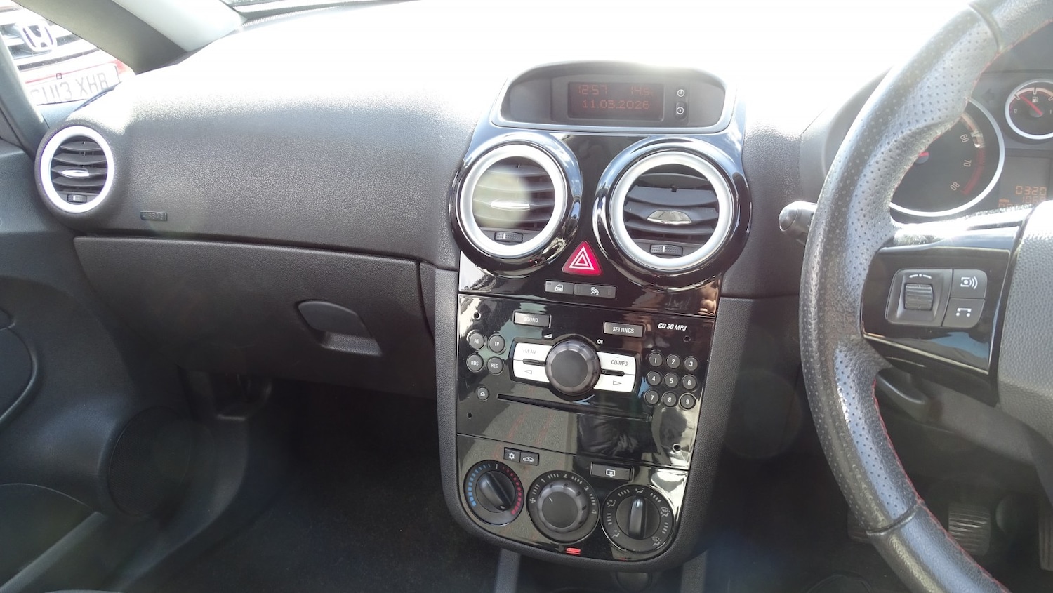 Used Vauxhall Corsa 2012 for sale - 77837019: Photo 37