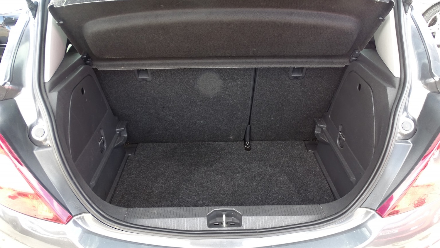 Used Vauxhall Corsa 2012 for sale - 77837019: Photo 39