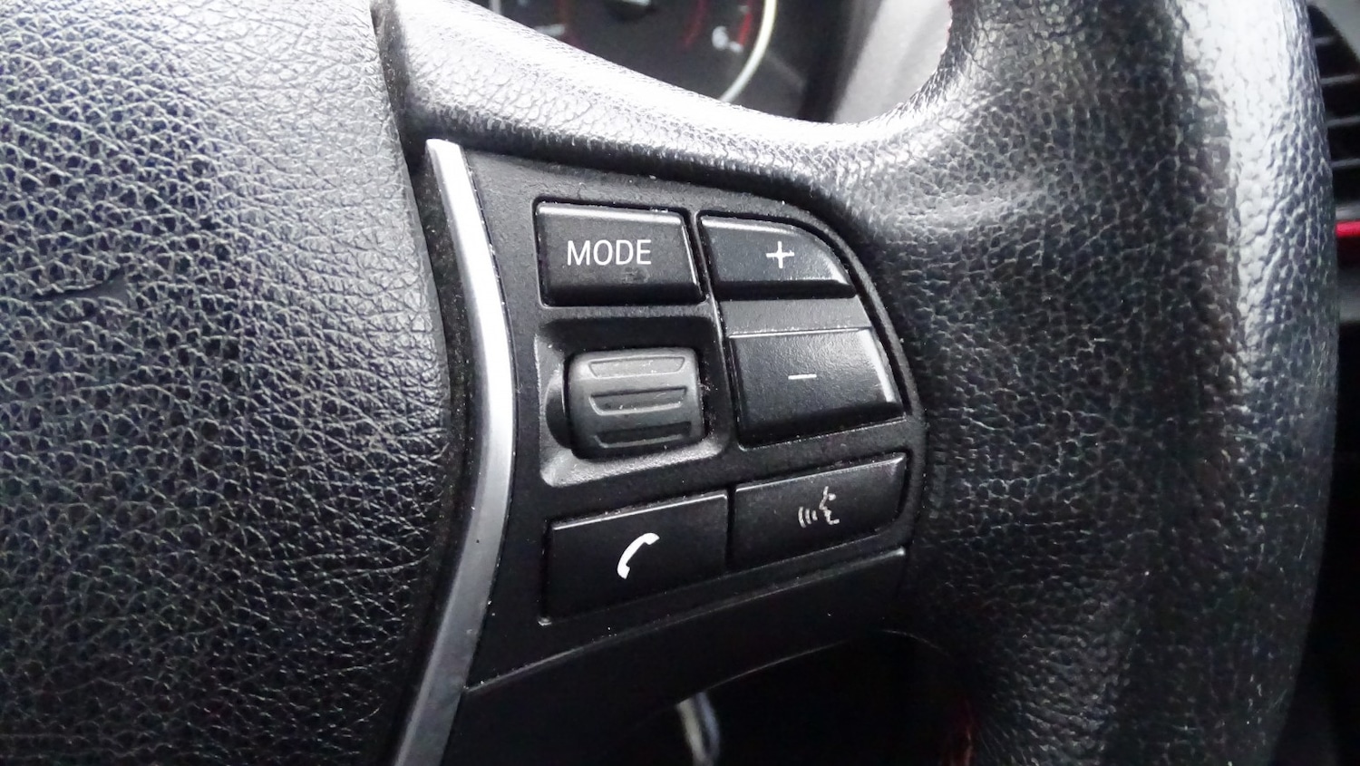 Used BMW 1 Series 2015 for sale - 77020596: Photo 39