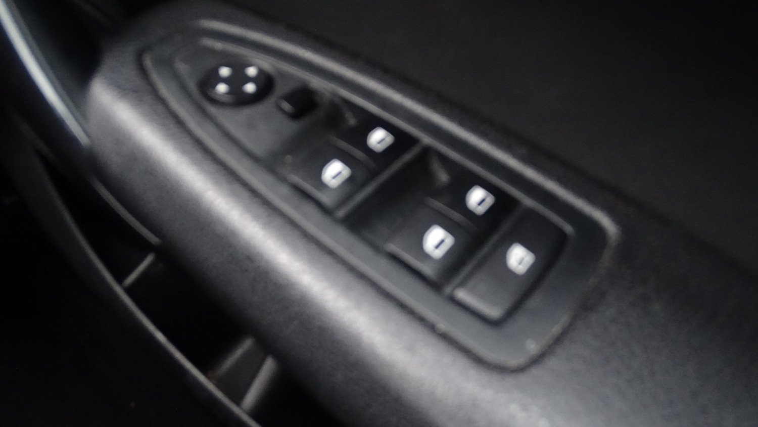 Used BMW 1 Series 2015 for sale - 77020596: Photo 40