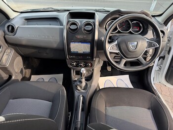 Used Dacia Duster 2018 for sale - 78504196: Photo