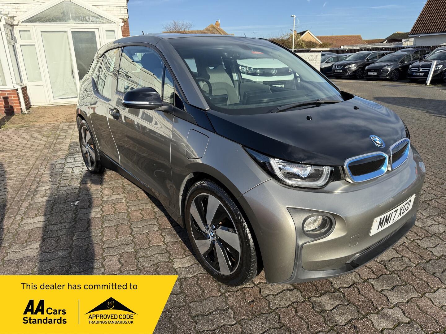Used BMW i3 2017 for sale - 76832854: Photo 1