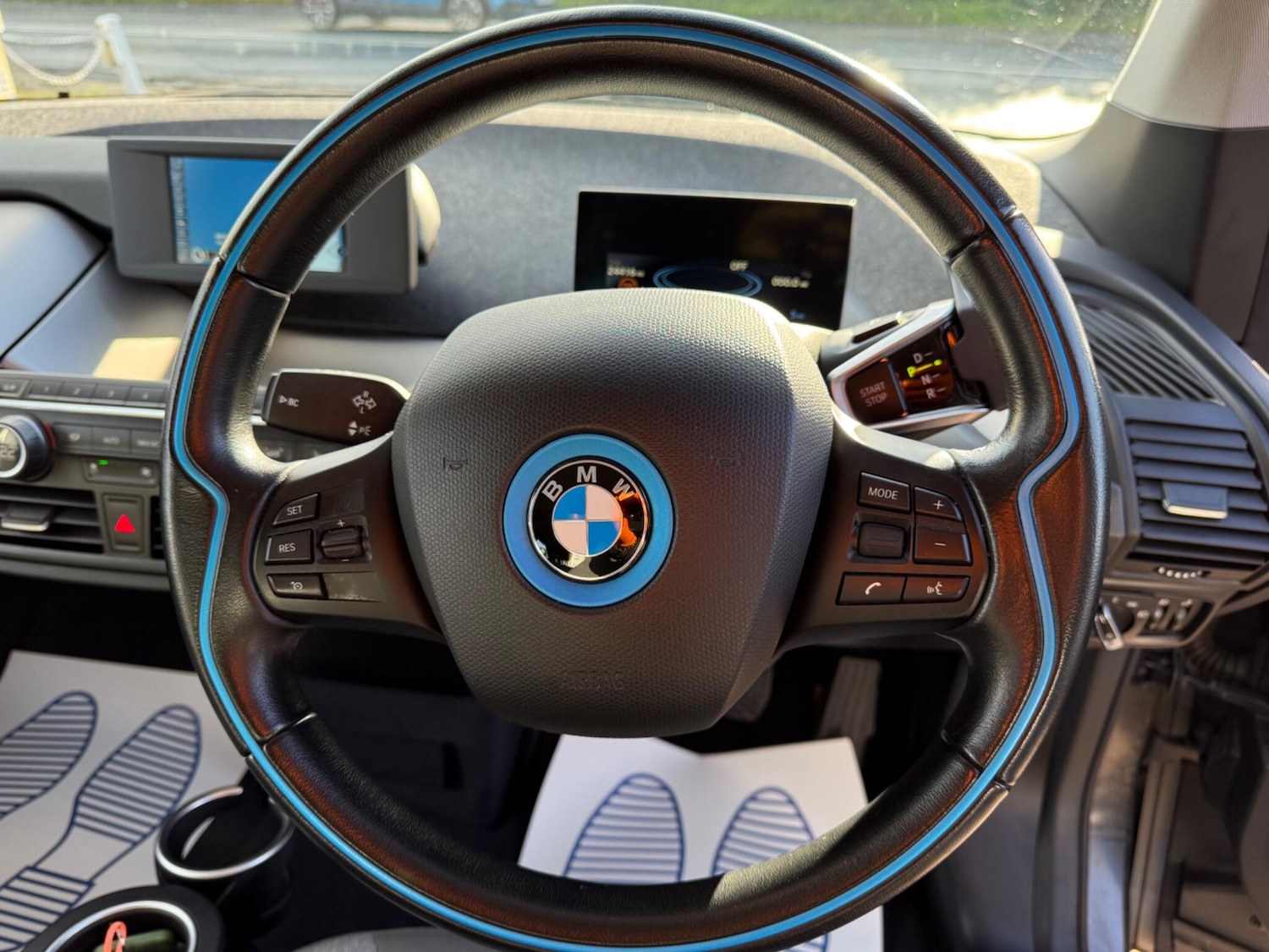 Used BMW i3 2017 for sale - 76832854: Photo 16