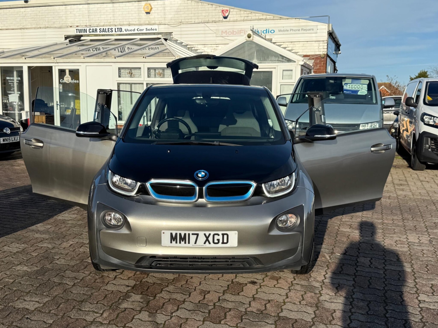 Used BMW i3 2017 for sale - 76832854: Photo 43