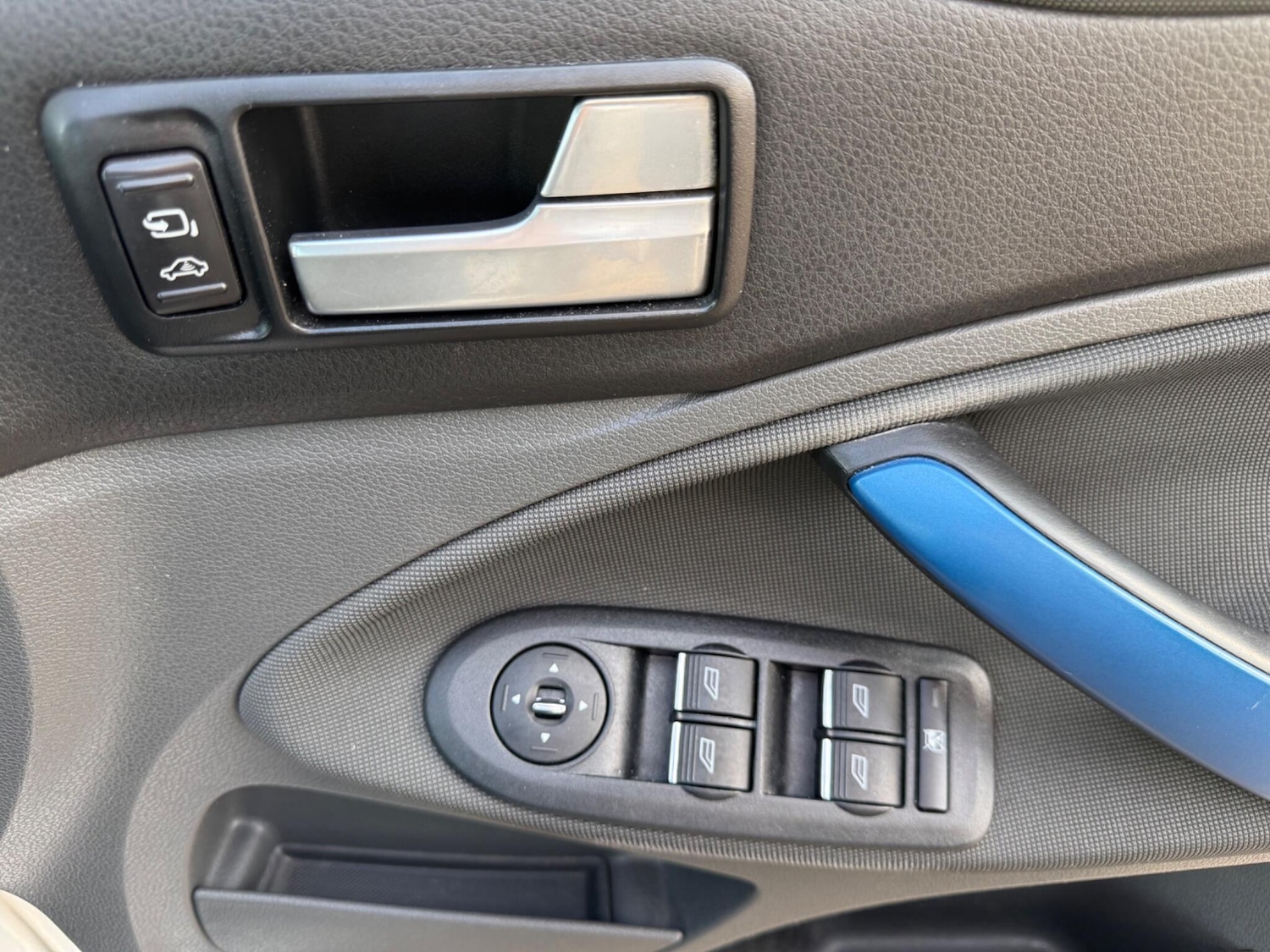 Used Ford Kuga 2008 for sale - 76227909: Photo 11