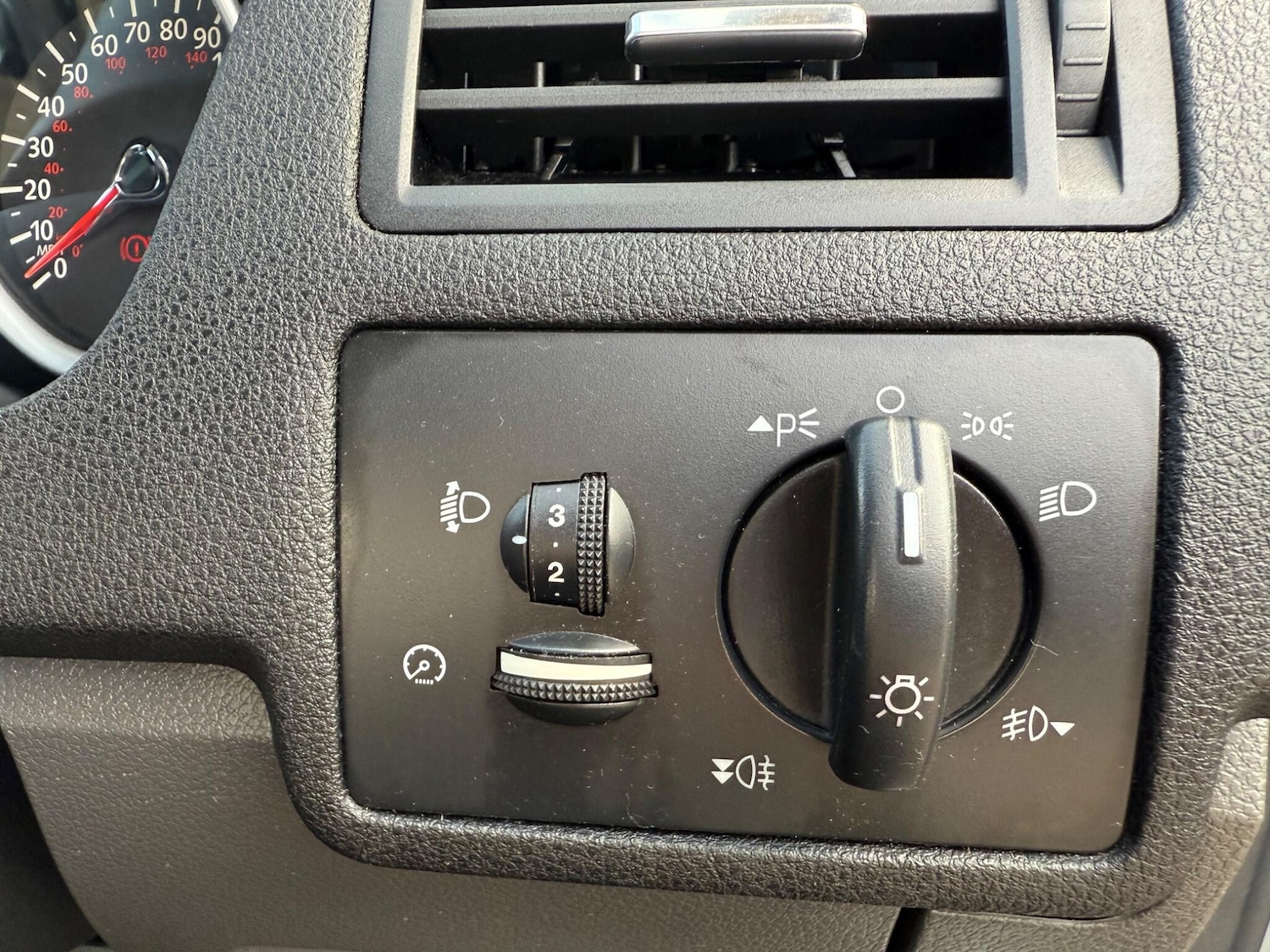 Used Ford Kuga 2008 for sale - 76227909: Photo 12