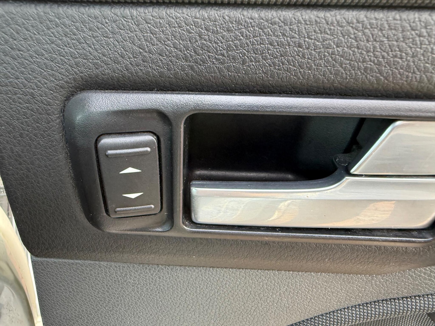 Used Ford Kuga 2008 for sale - 76227909: Photo 23