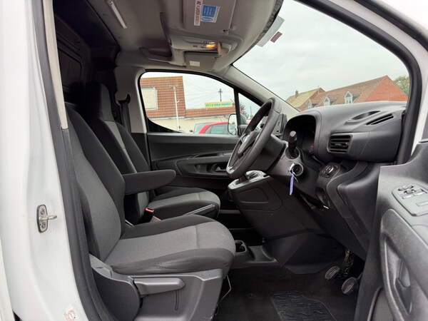 Used Vauxhall Combo 2019 for sale - 76158452: Photo 18