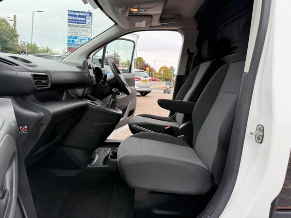 Used Vauxhall Combo 2019 for sale - 76158452: Photo 32