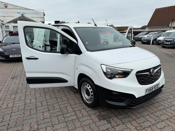 Used Vauxhall Combo 2019 for sale - 76158452: Photo 38