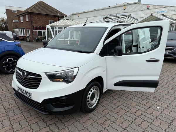 Used Vauxhall Combo 2019 for sale - 76158452: Photo 40