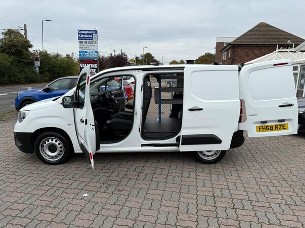 Used Vauxhall Combo 2019 for sale - 76158452: Photo 41