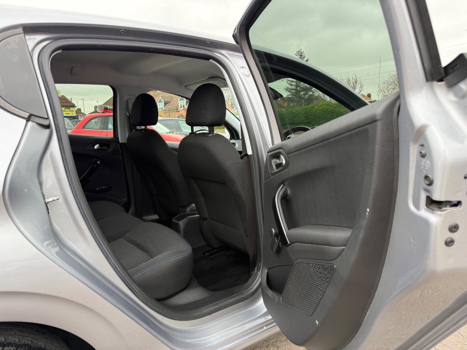 Used Peugeot 208 for sale - 78135664: Photo 24