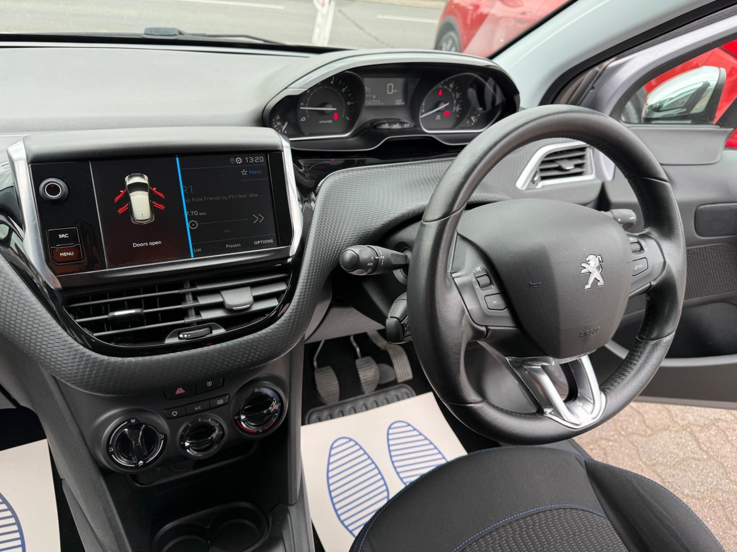 Used Peugeot 208 for sale - 78135664: Photo 32