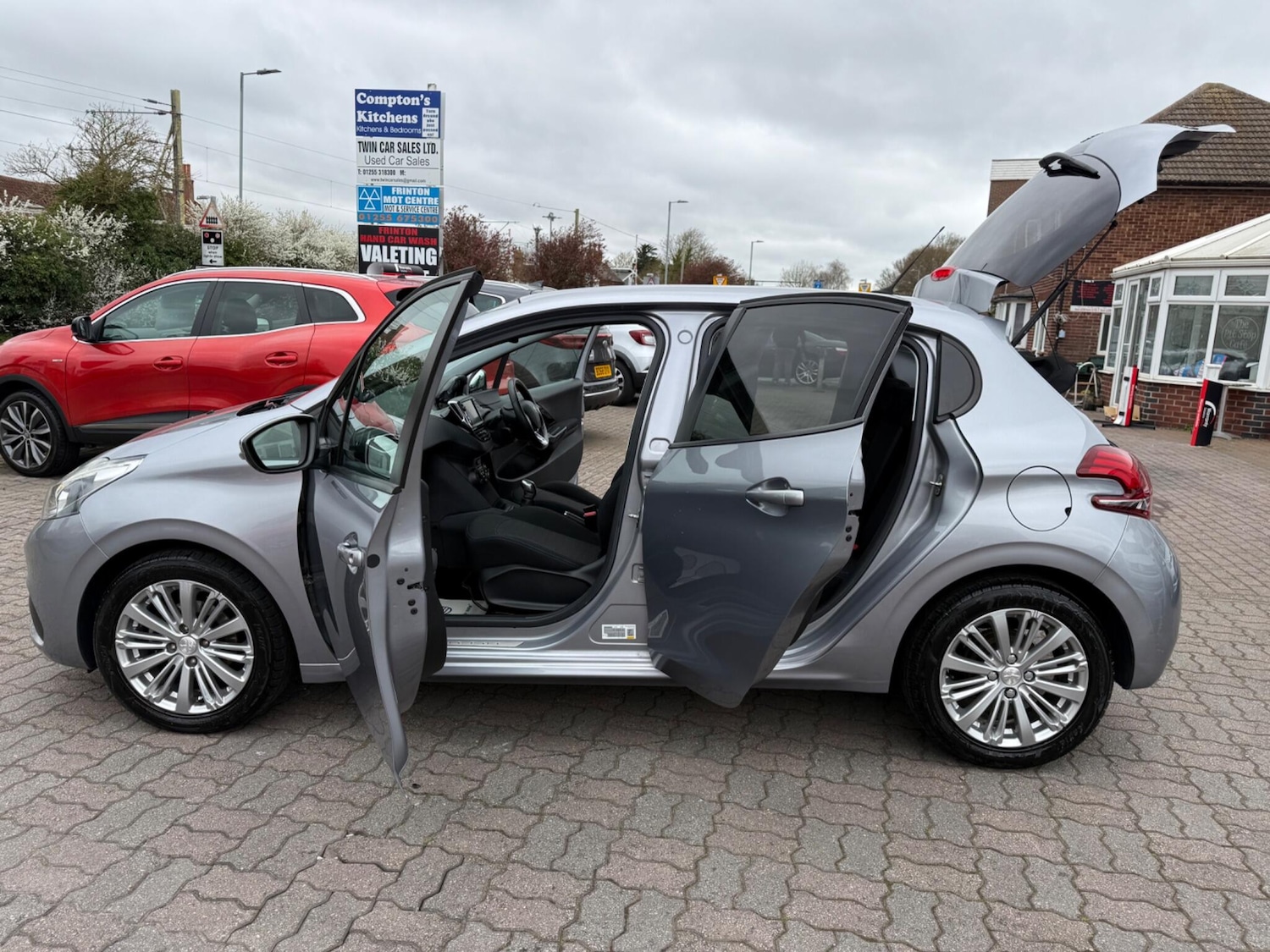 Used Peugeot 208 for sale - 78135664: Photo 44