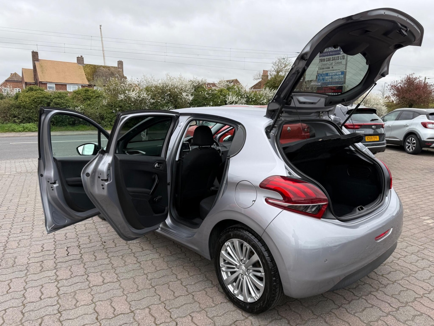 Used Peugeot 208 for sale - 78135664: Photo 45