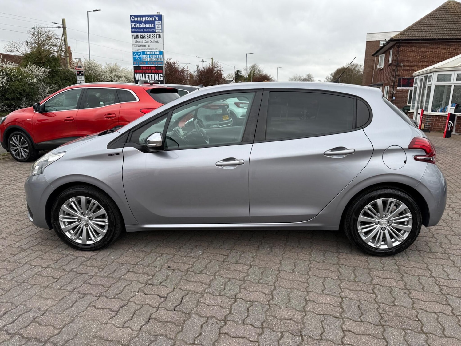 Used Peugeot 208 for sale - 78135664: Photo 5