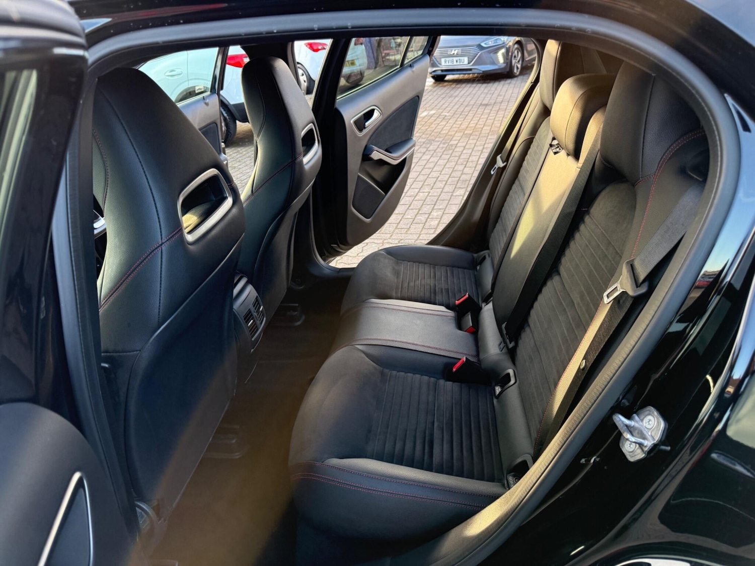 Used Mercedes-Benz GLA 2019 for sale - 77306158: Photo 32