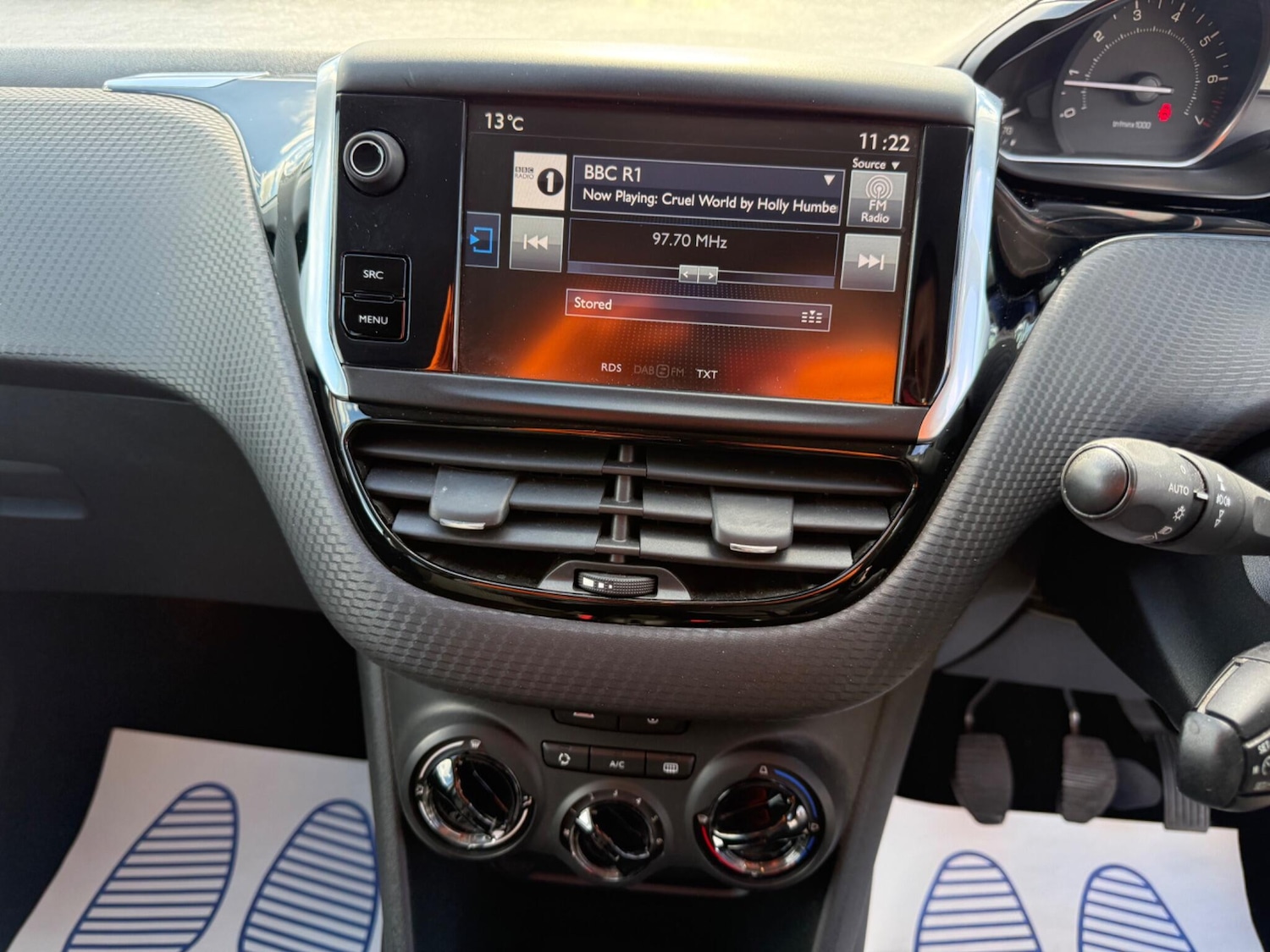 Used Peugeot 208 2016 for sale - 78058413: Photo 18