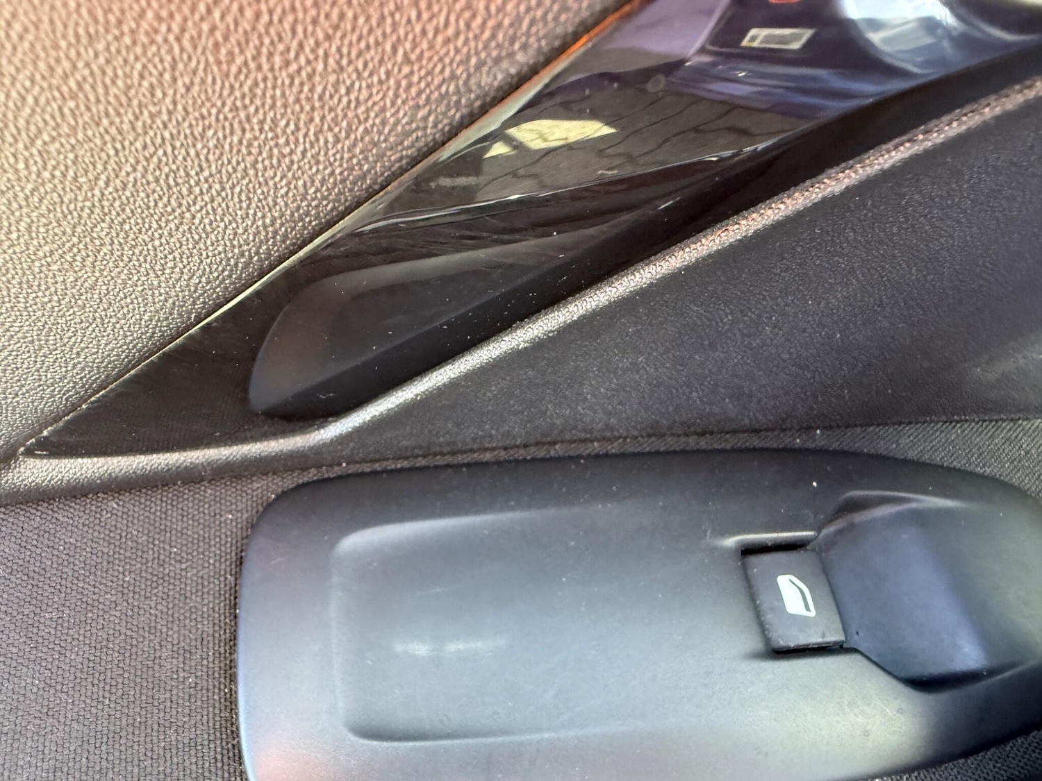 Used Peugeot 208 2016 for sale - 78058413: Photo 31