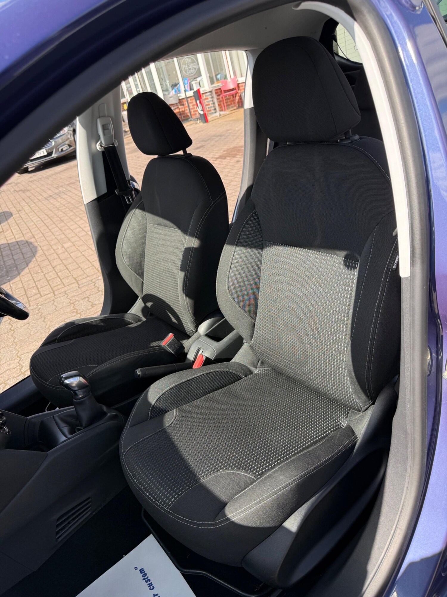 Used Peugeot 208 2016 for sale - 78058413: Photo 35