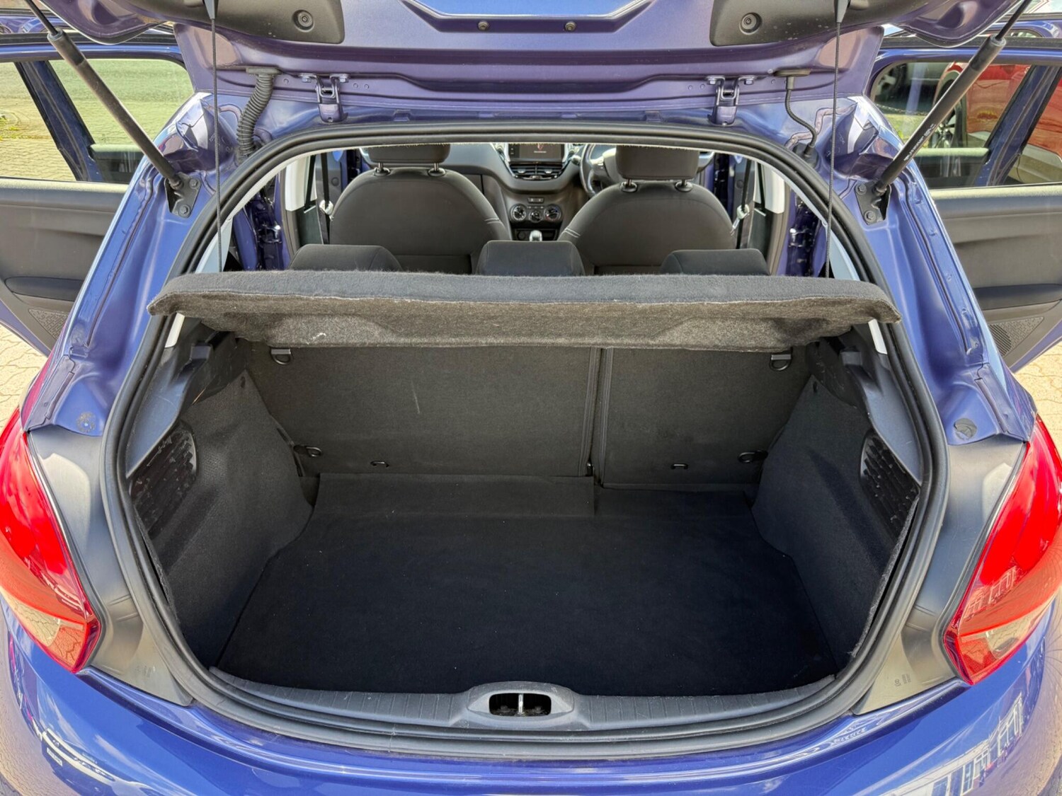 Used Peugeot 208 2016 for sale - 78058413: Photo 37