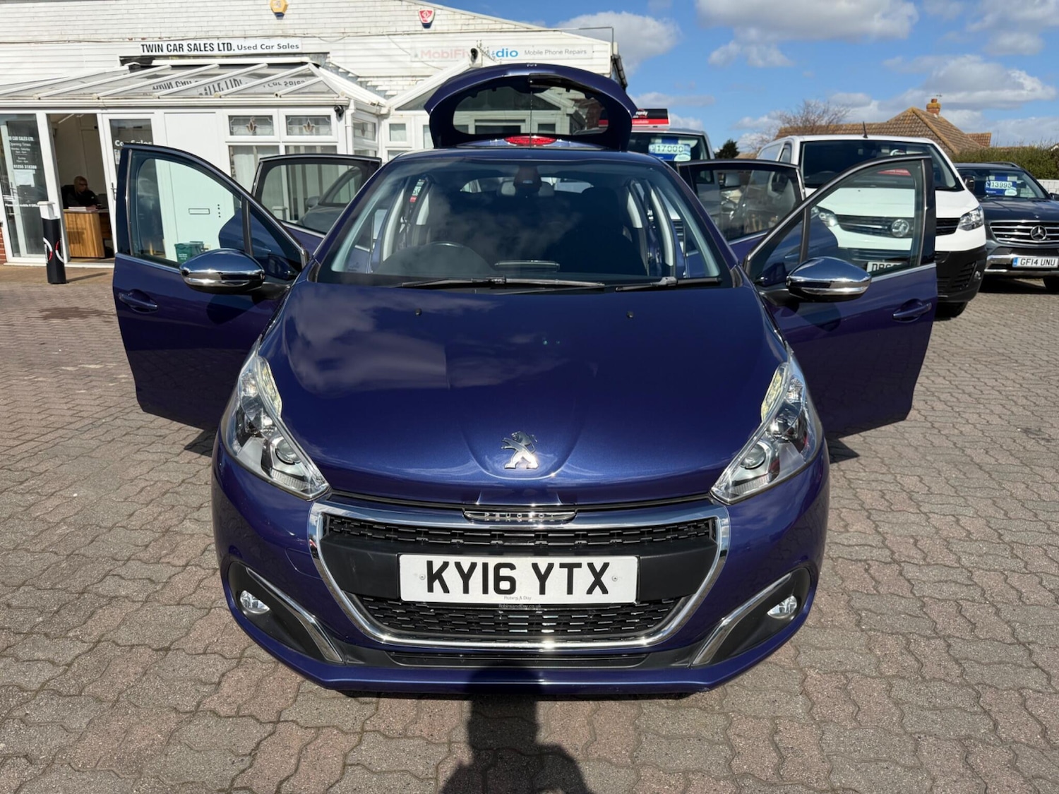 Used Peugeot 208 2016 for sale - 78058413: Photo 42