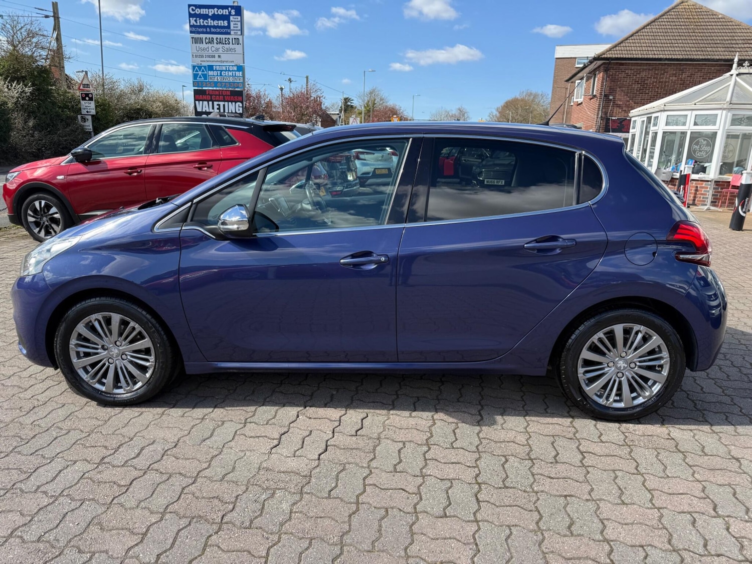 Used Peugeot 208 2016 for sale - 78058413: Photo 5