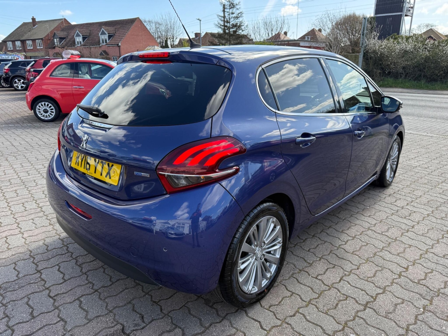 Used Peugeot 208 2016 for sale - 78058413: Photo 8