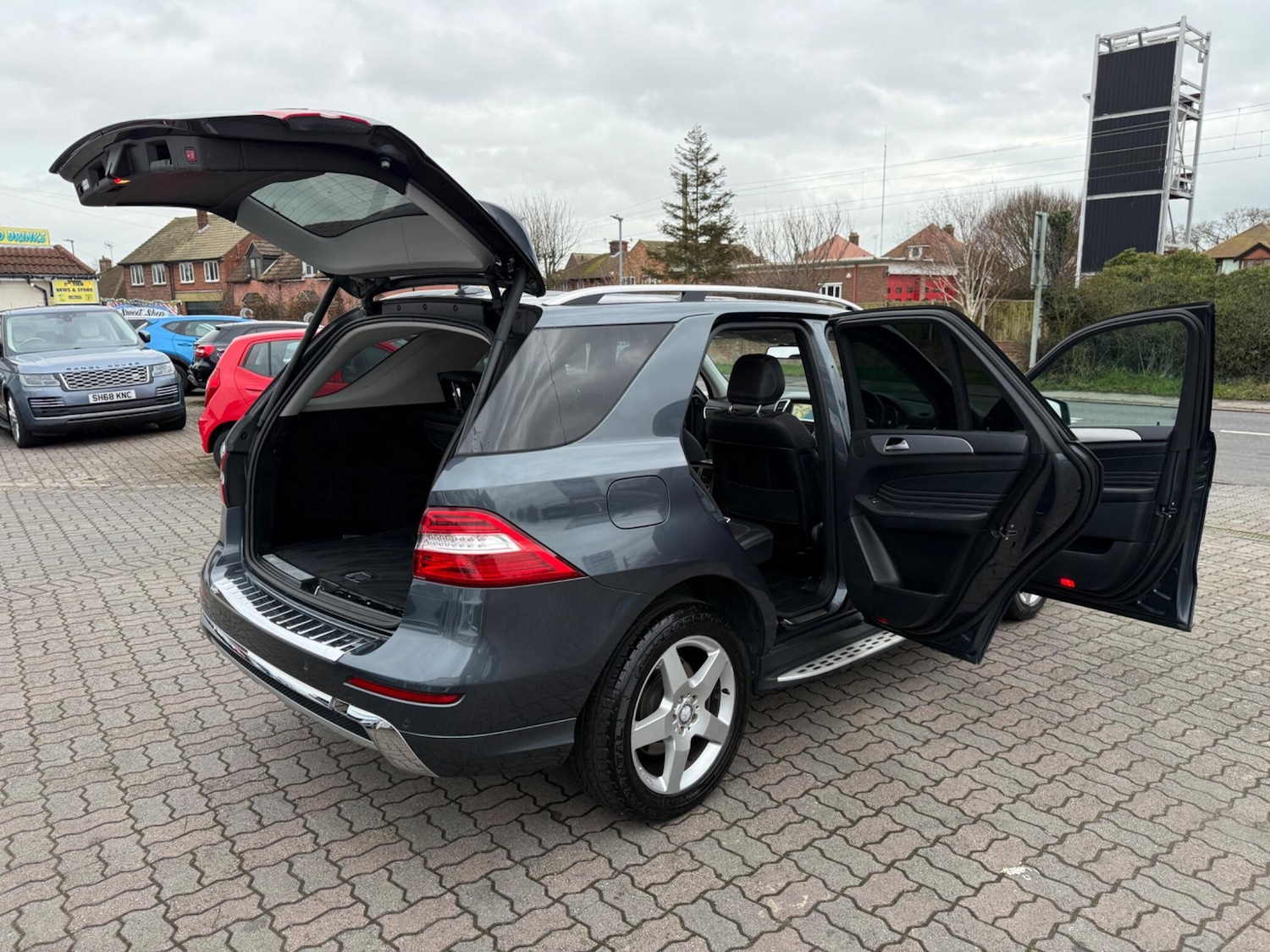 Used Mercedes-Benz M Class 2014 for sale - 77624826: Photo 42