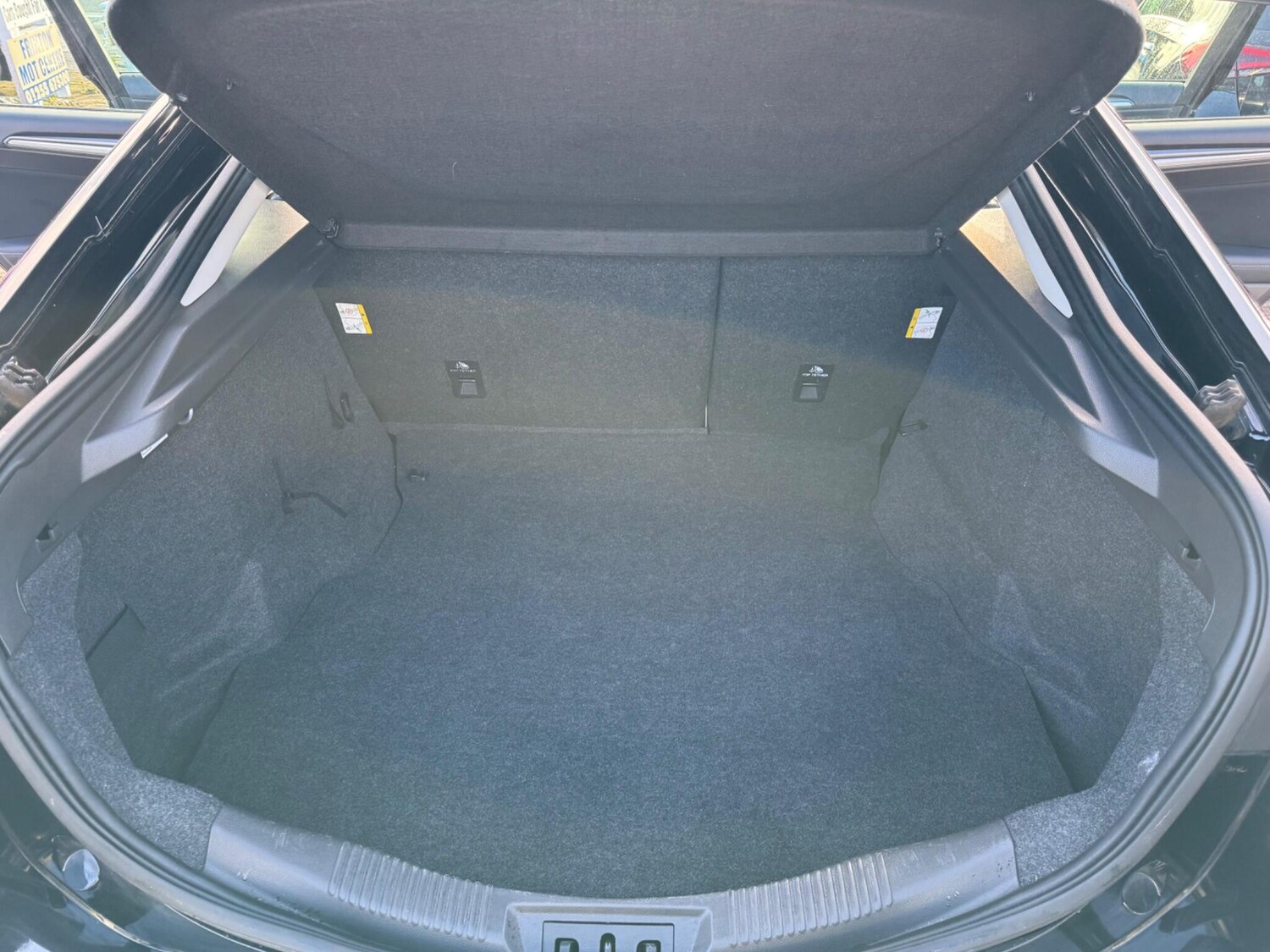 Used Ford Mondeo 2015 for sale - 77156299: Photo 37