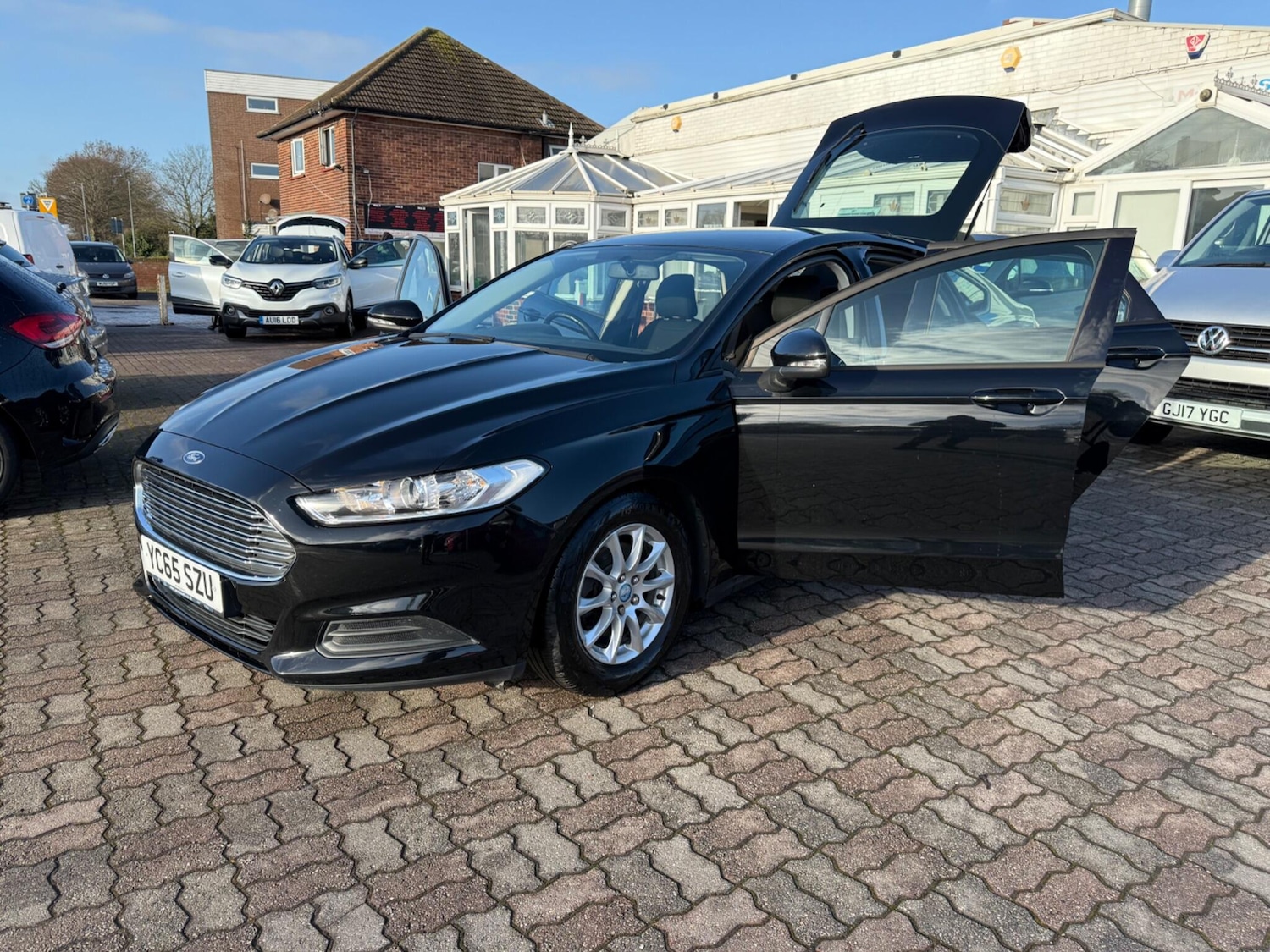 Used Ford Mondeo 2015 for sale - 77156299: Photo 43