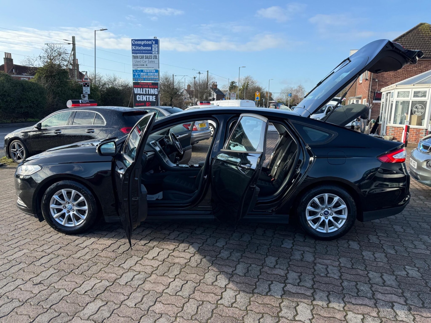 Used Ford Mondeo 2015 for sale - 77156299: Photo 44