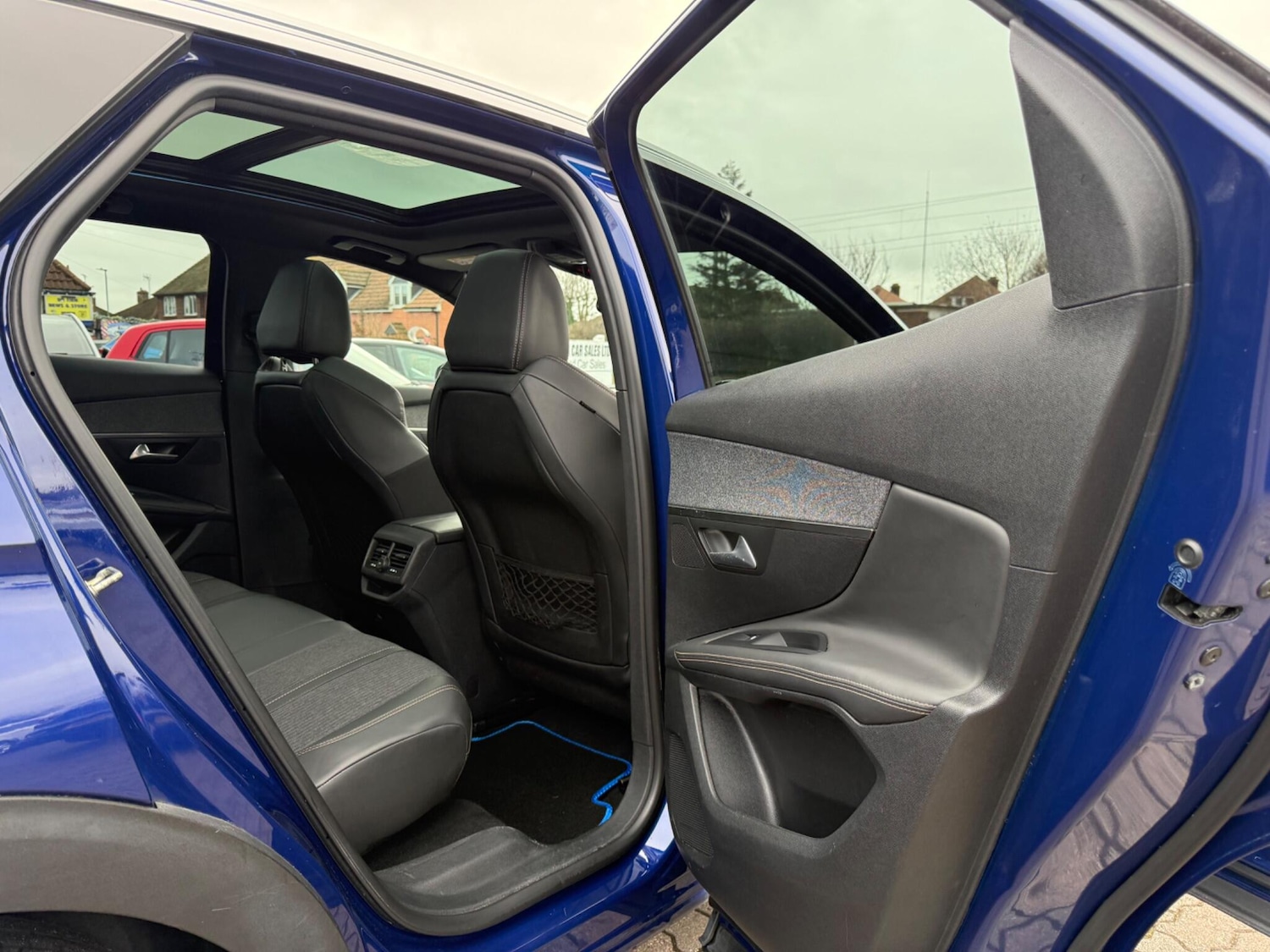 Used Peugeot 3008 2018 for sale - 77549345: Photo 26