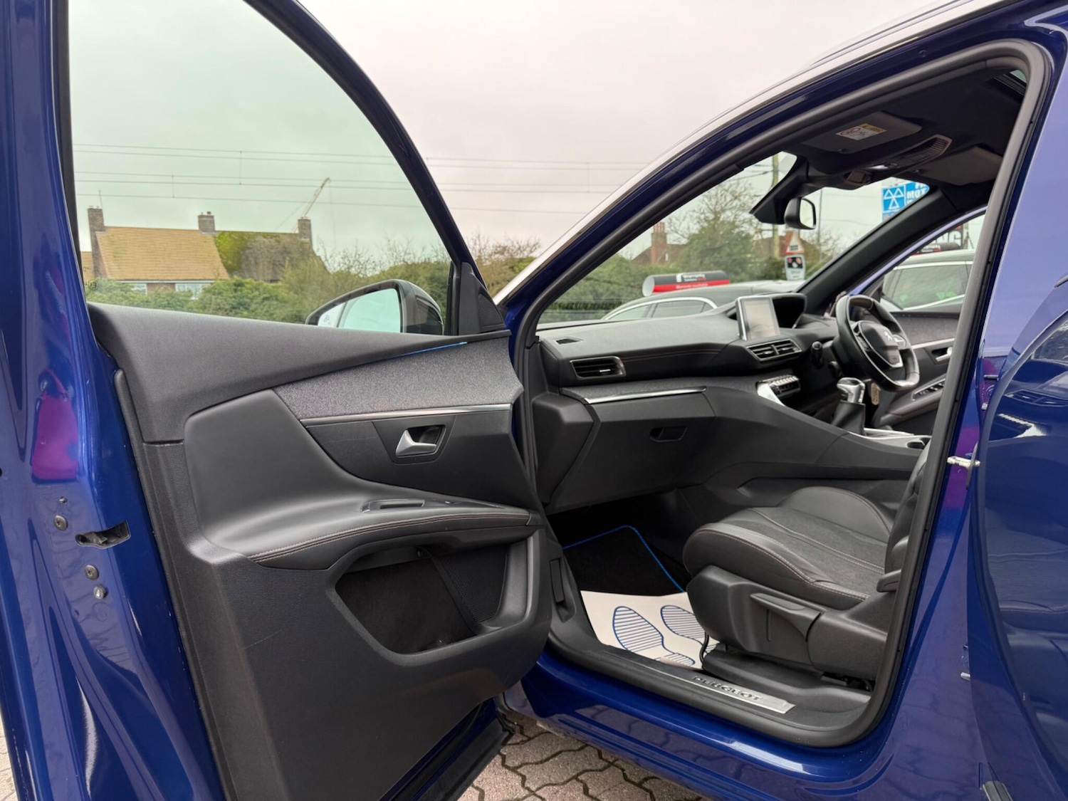 Used Peugeot 3008 2018 for sale - 77549345: Photo 34