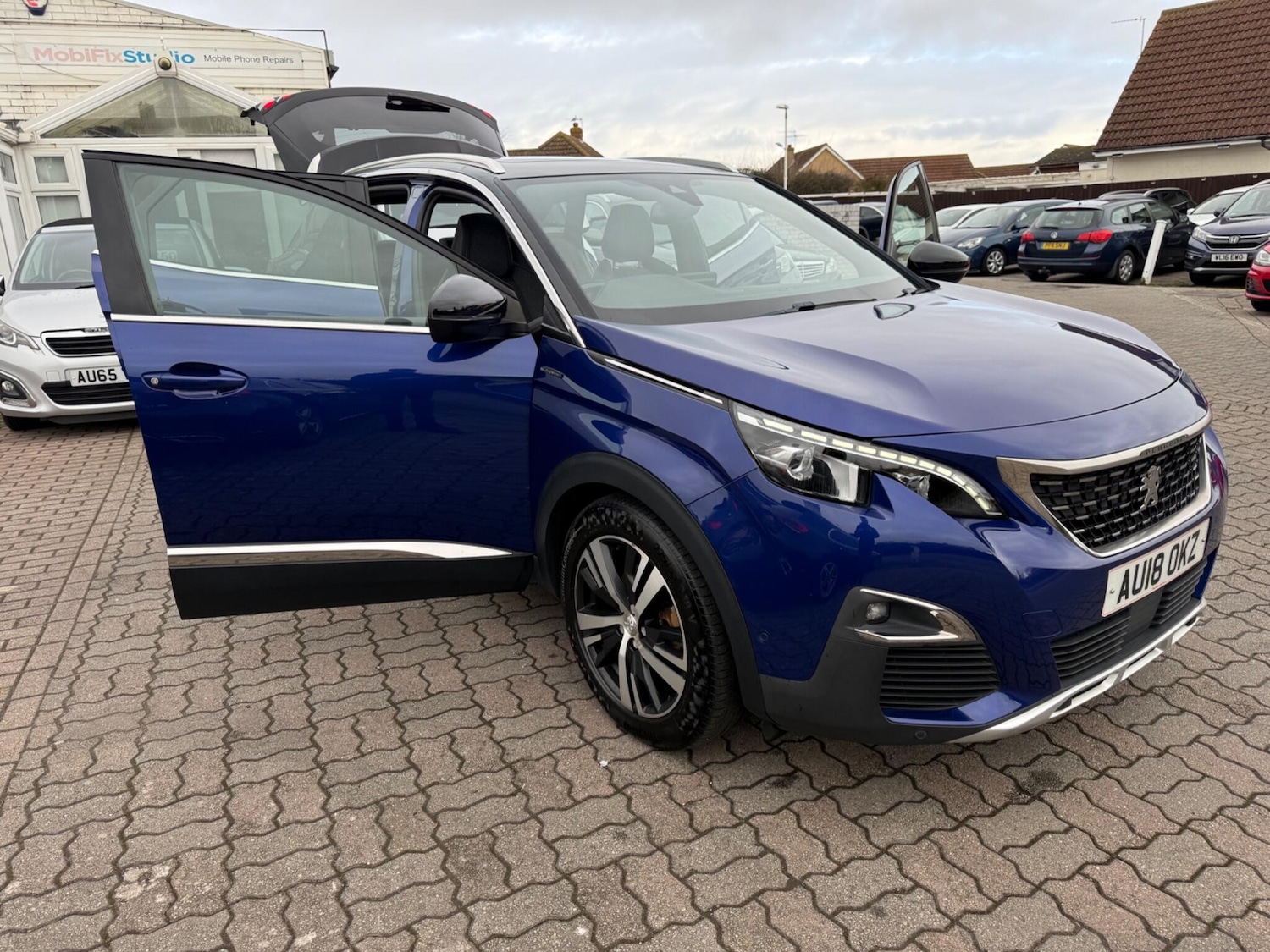 Used Peugeot 3008 2018 for sale - 77549345: Photo 46